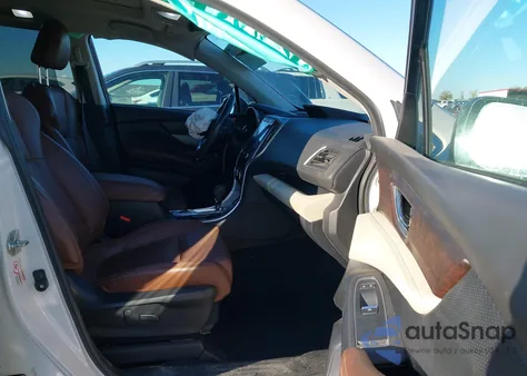 2020 Subaru Ascent Touring z USA, uszkodzony, nr VIN 4S4WMARD3L3449097